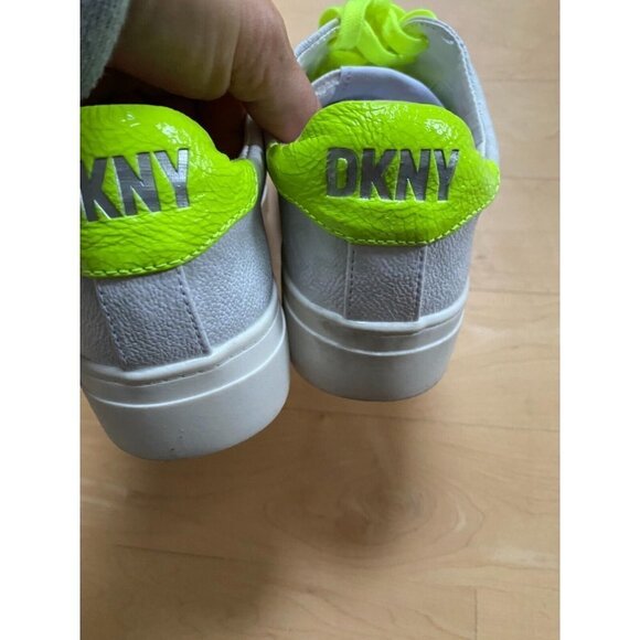 DKNY "Chandra" allover logo sneaker Womens Size 7M - Picture 6 of 8